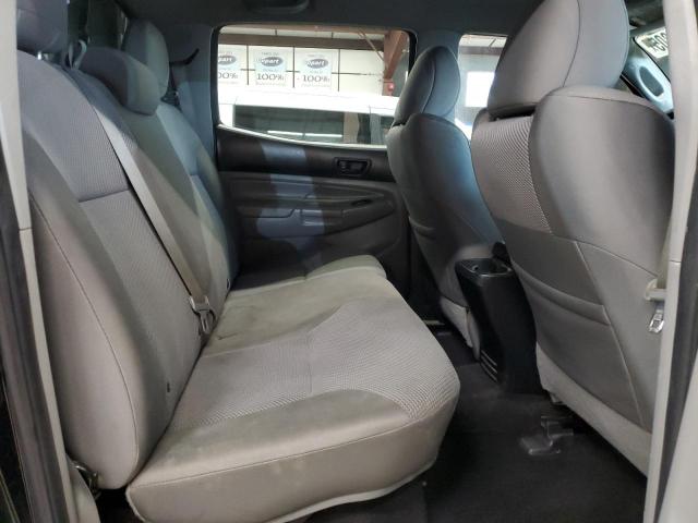 Toyota Tacoma Double Cab Image 11