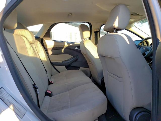 Ford Focus Se Image 7