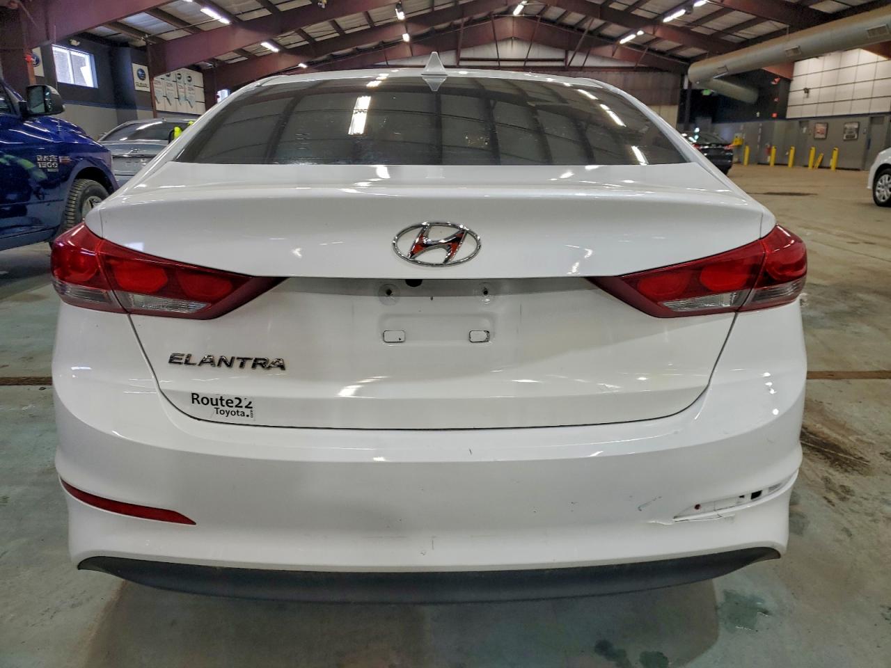 Hyundai ELANTRA Sel Image 8