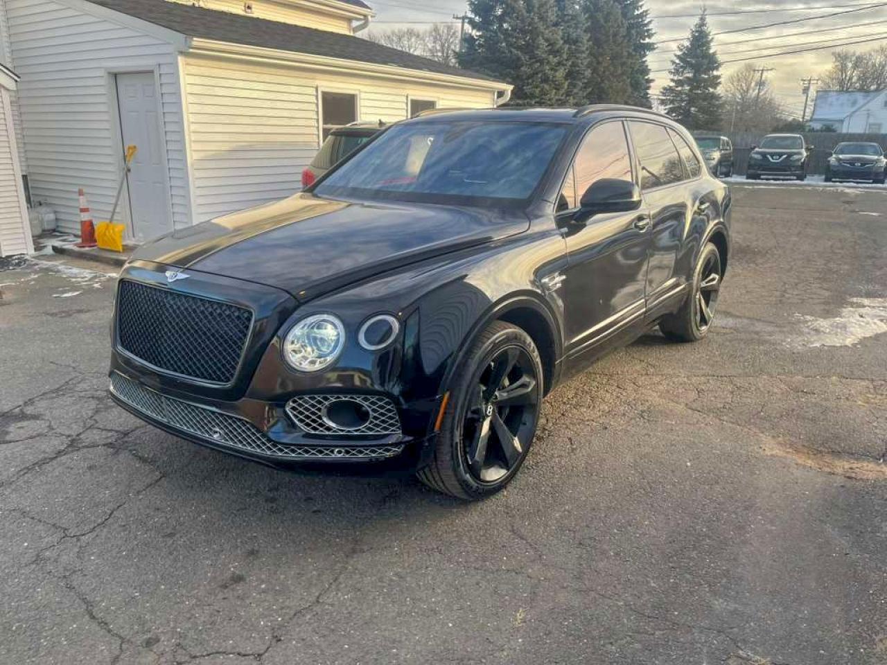 Bentley Bentayga Image 1