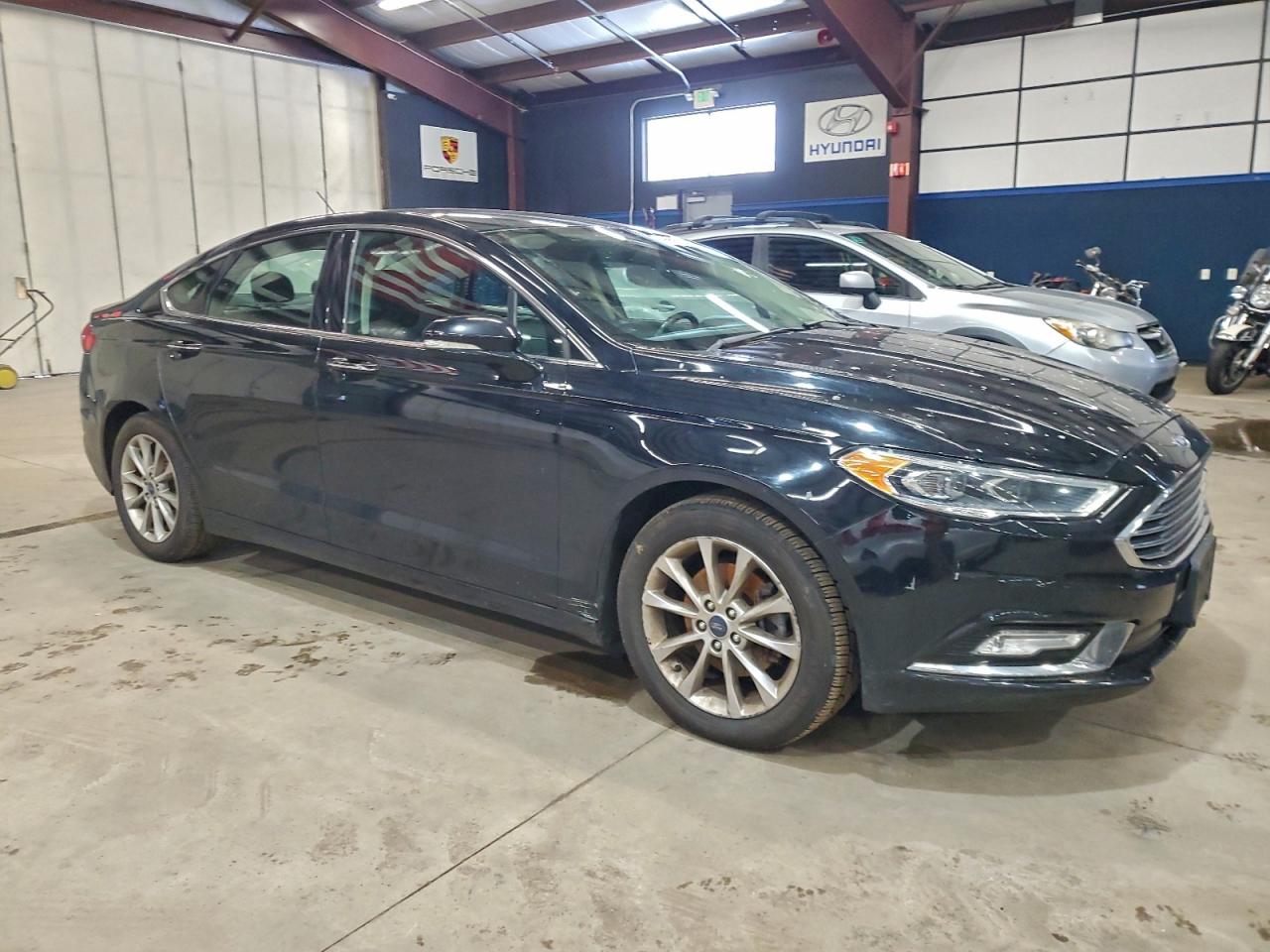 Ford Fusion Se Image 11