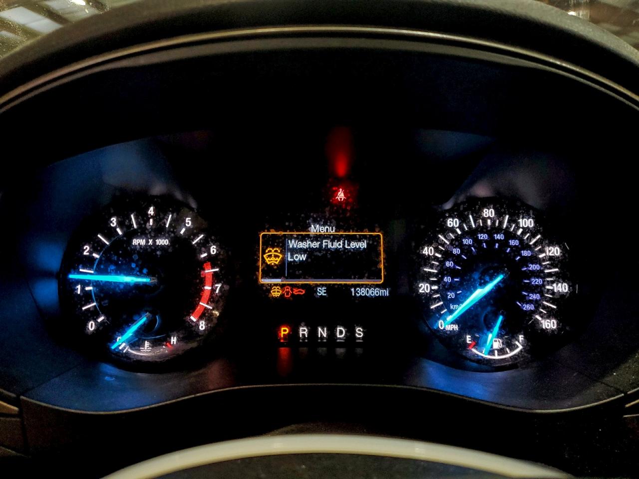 Ford Fusion Se Image 8