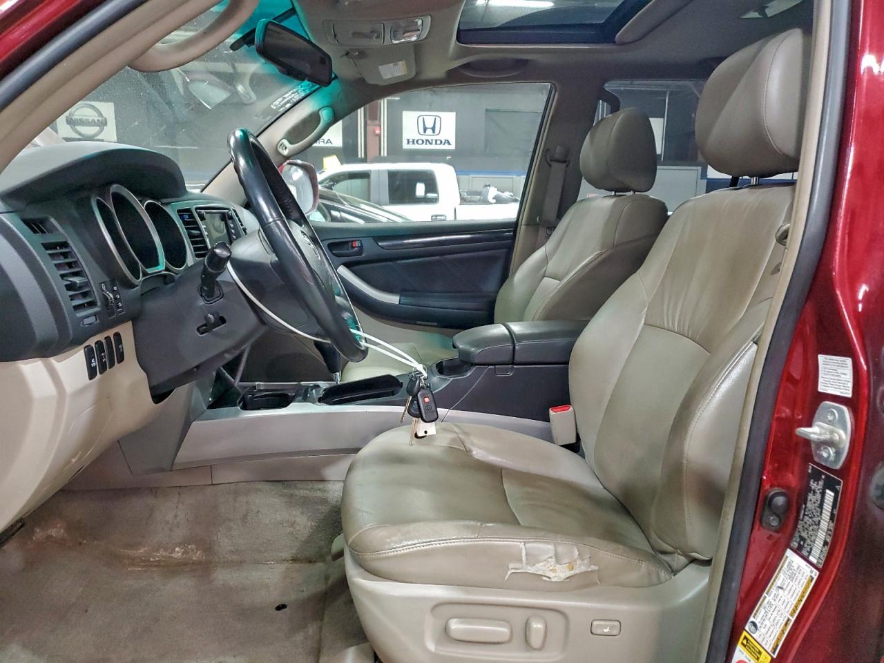 Toyota 4Runner Limited Image 4