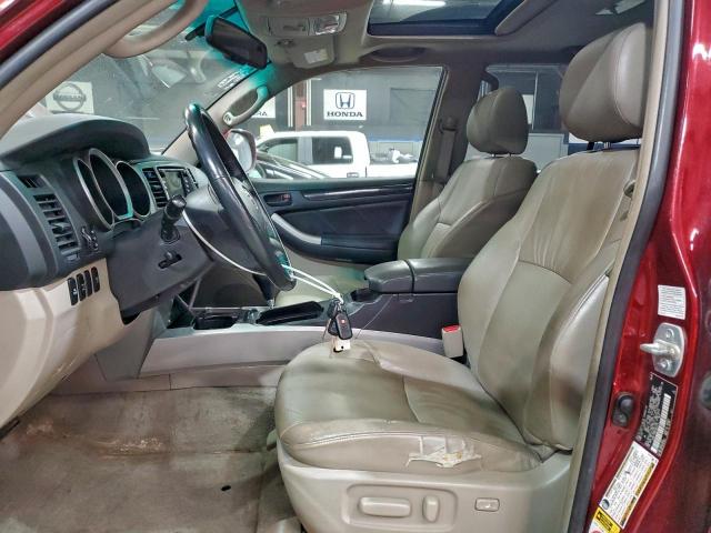 Toyota 4Runner Limited Image 4