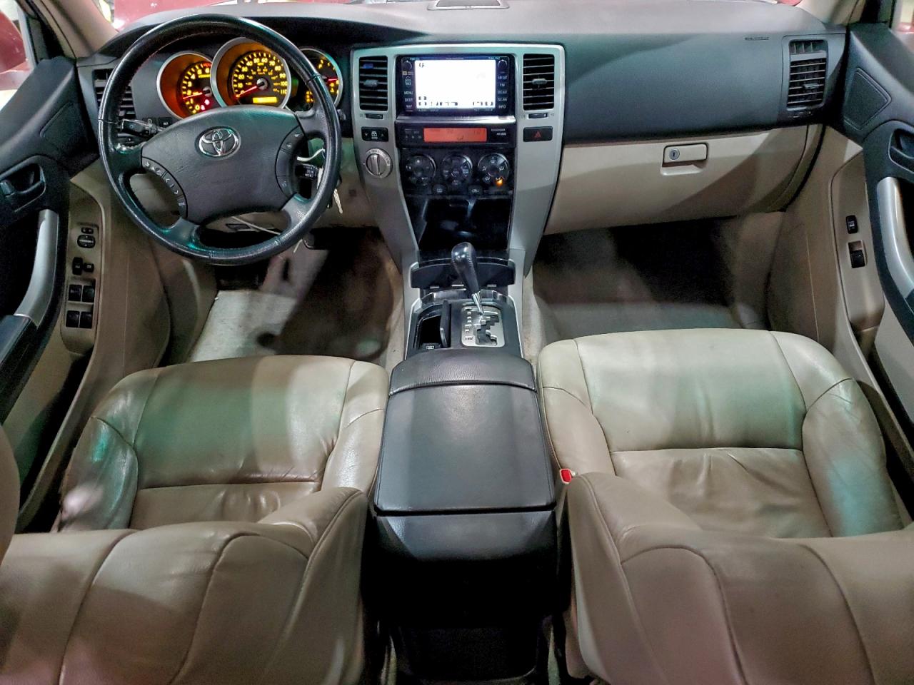 Toyota 4Runner Limited Image 7