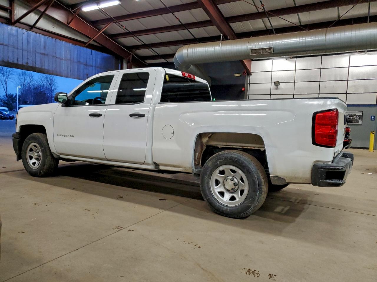 Chevrolet Silverado K1500 Image 5