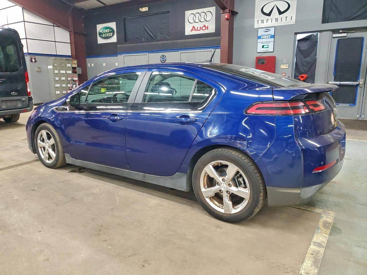 Chevrolet Volt Image 9