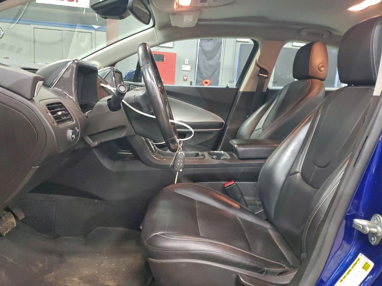 Chevrolet Volt Image 8