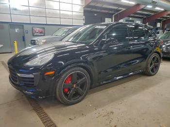  Salvage Porsche Cayenne