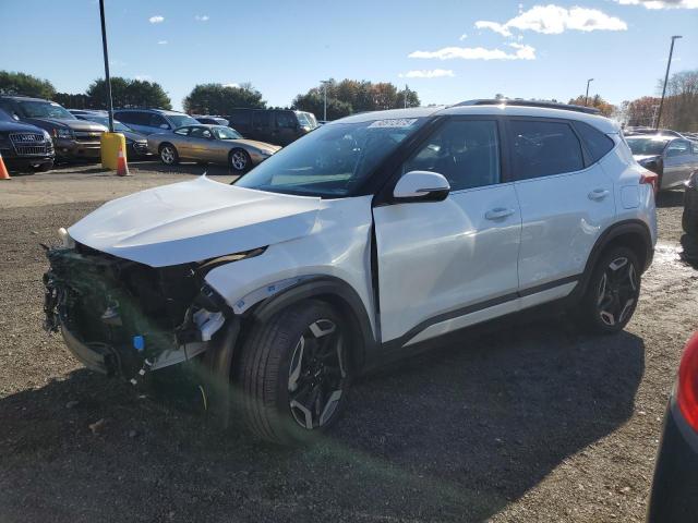  Salvage Kia Seltos