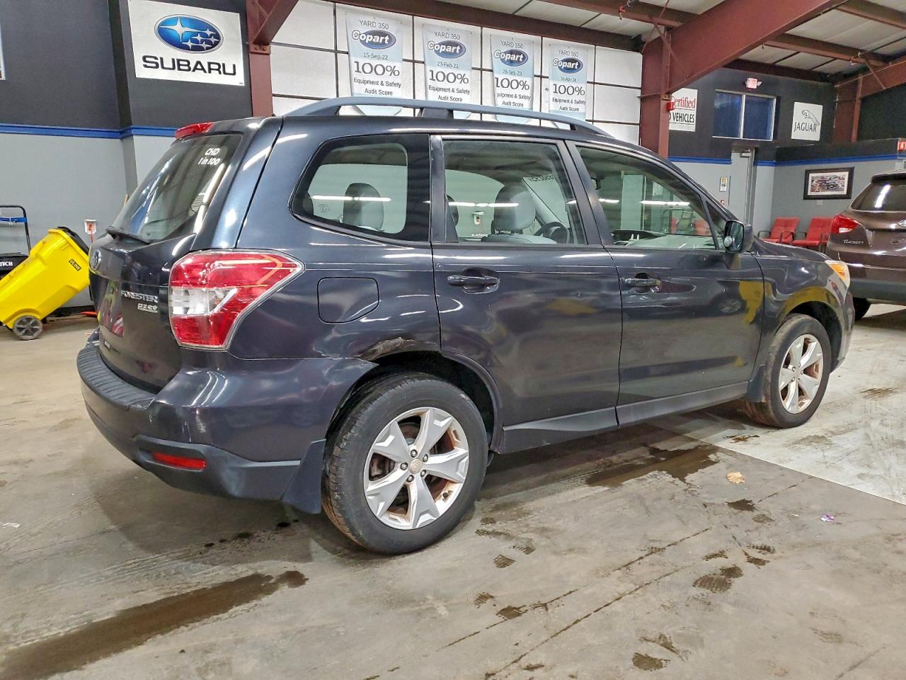 Subaru Forester 2.5i Image 9