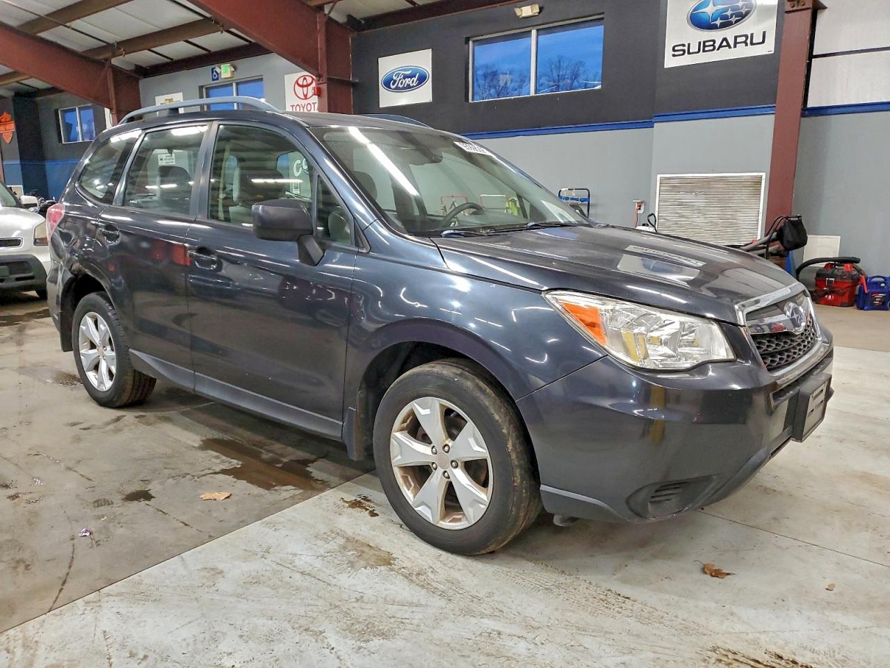 Subaru Forester 2.5i Image 8