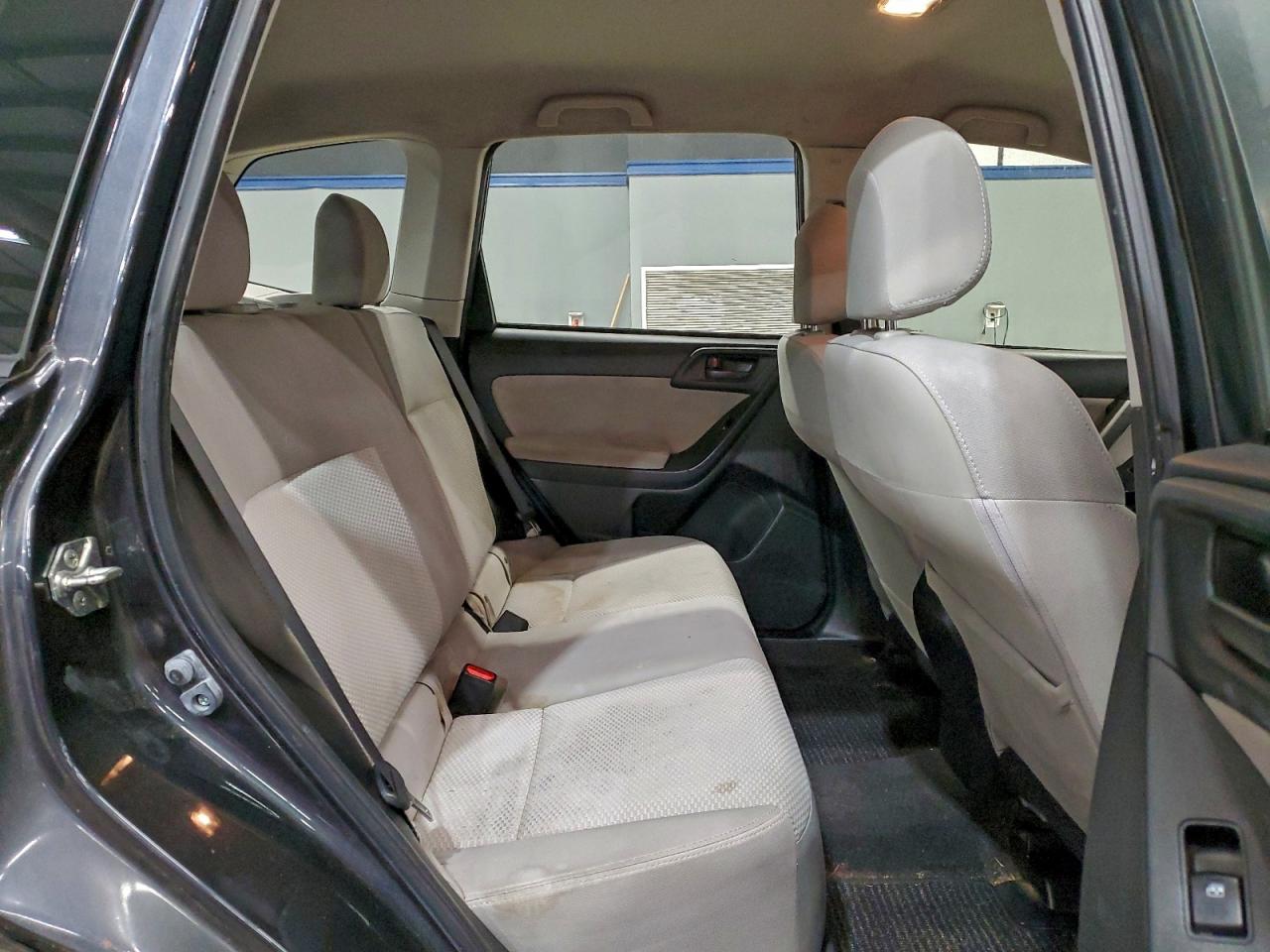 Subaru Forester 2.5i Image 5