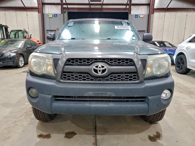 Toyota Tacoma Image 5