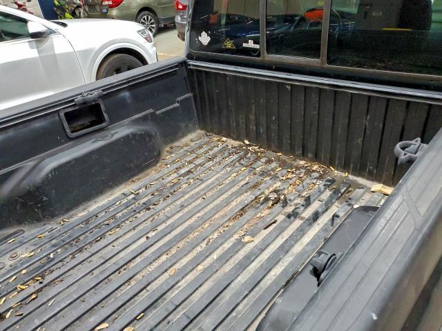 Toyota Tacoma Image 9