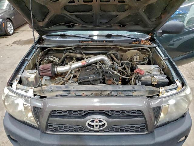 Toyota Tacoma Image 3