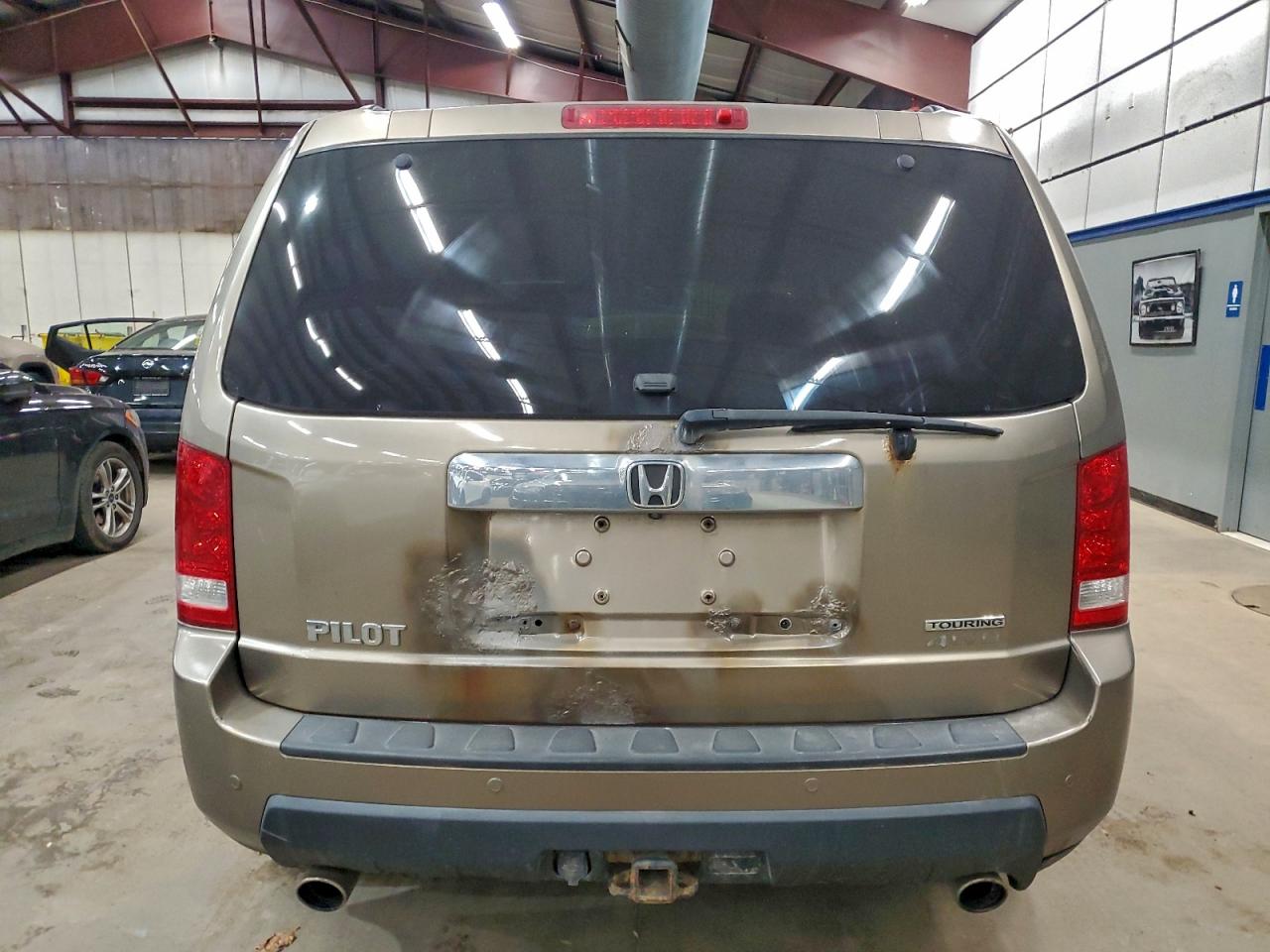 Honda Pilot Touring Image 8