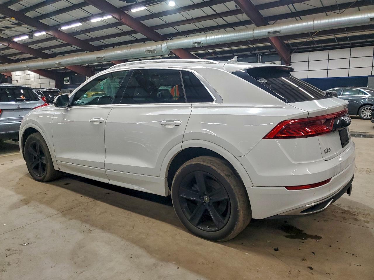 Audi Q8 Premium Image 3