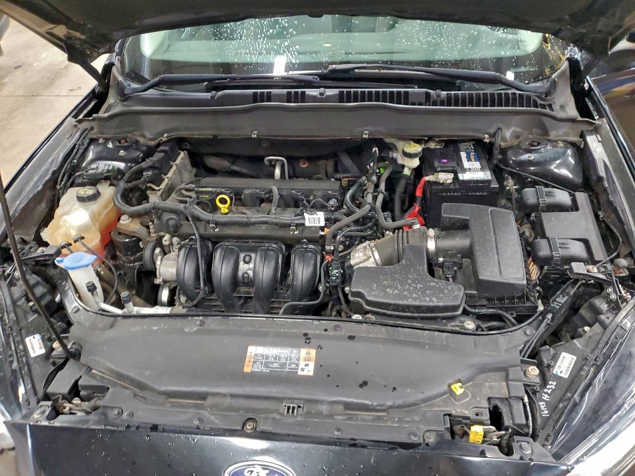 Ford Fusion S Image 3