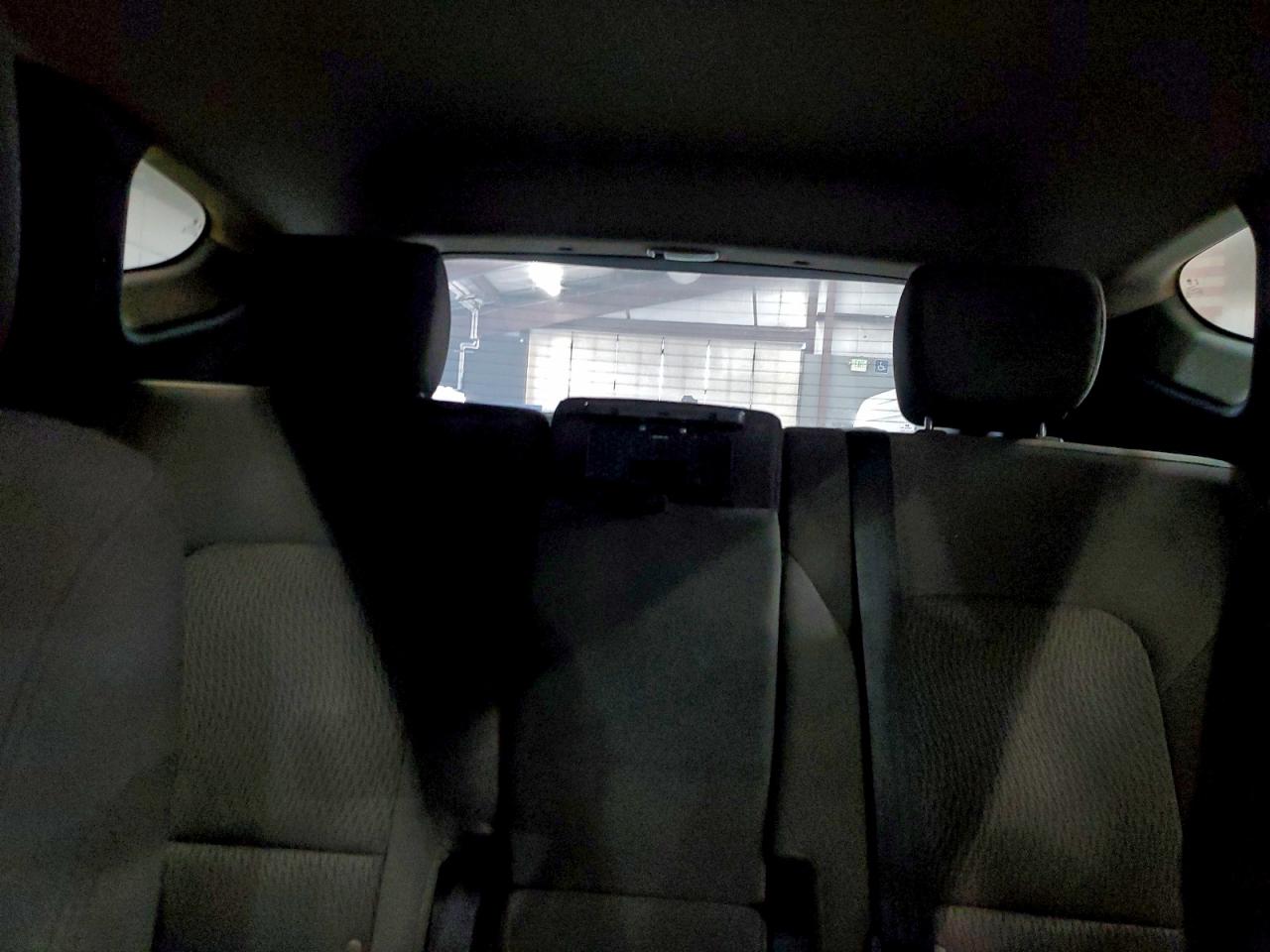 Hyundai SANTA FE Image 5