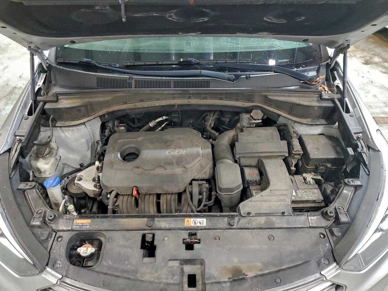 Hyundai SANTA FE Image 4