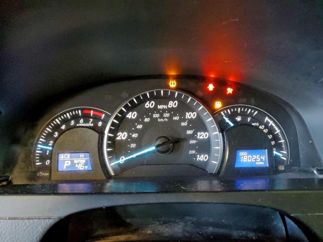 Toyota Camry Base Image 6