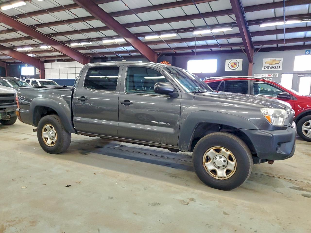 Toyota Tacoma Double Cab Image 11