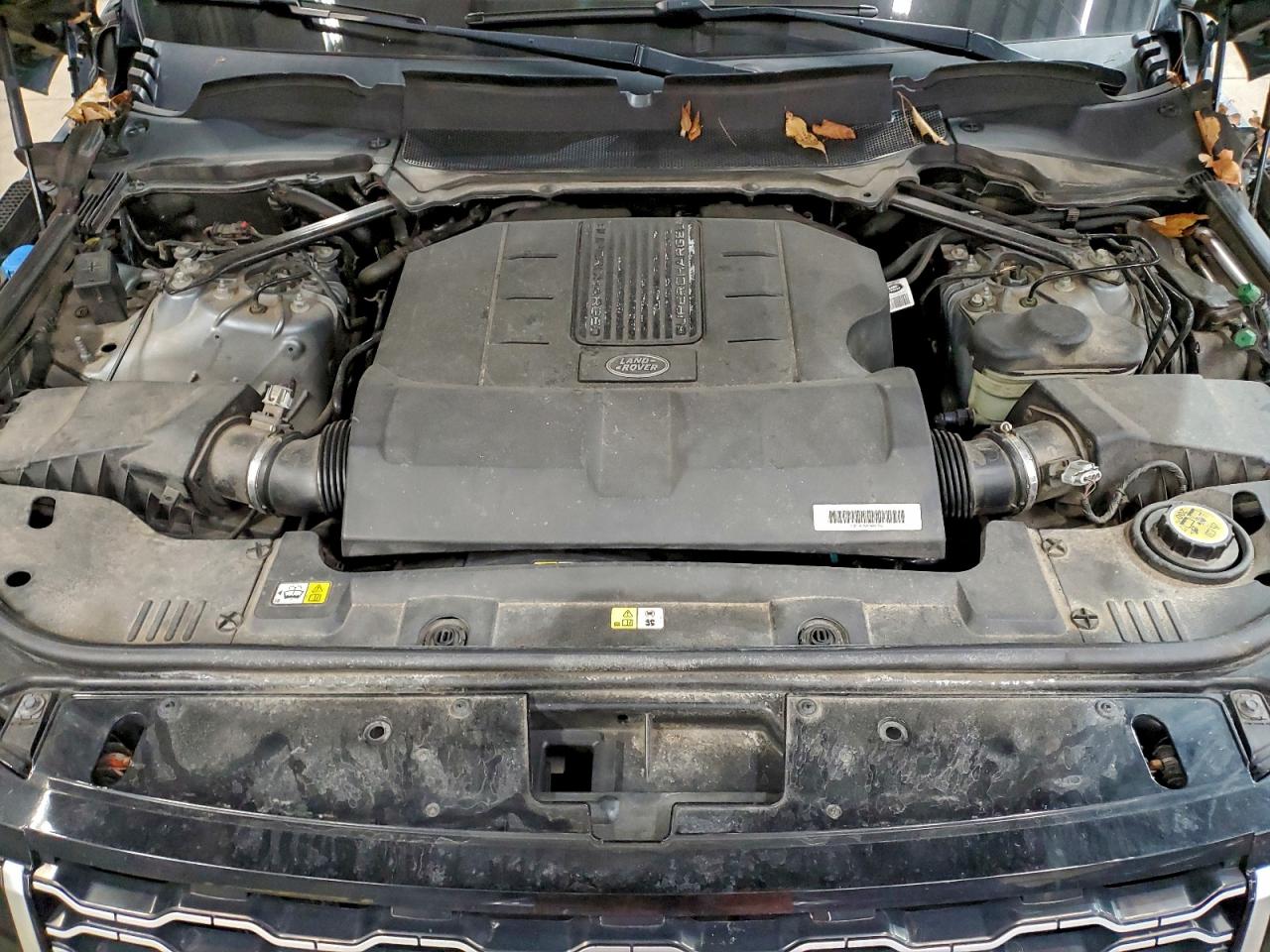 Land Rover Range Rover Supercharged Image 13