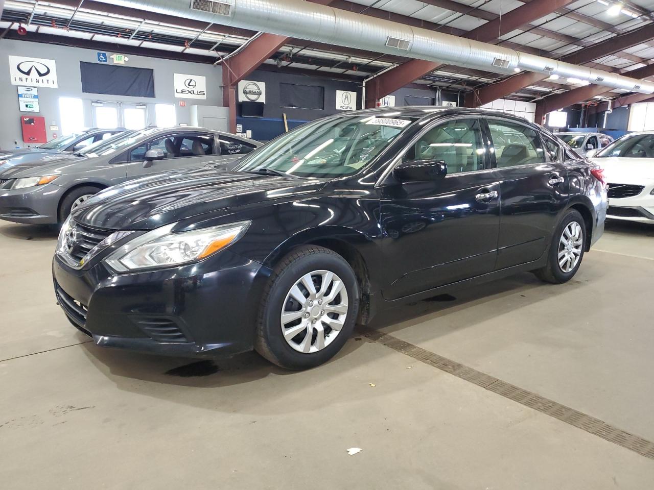 Nissan Altima 2.5 Image 1
