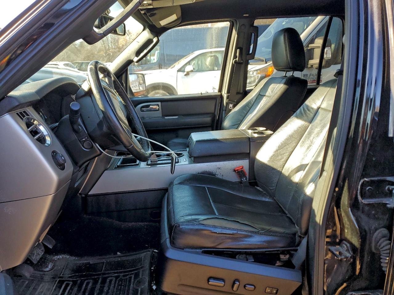 Ford Expedition Limited Image 10