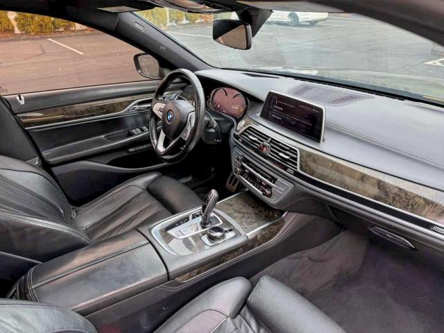 BMW 7 Series Xi Image 5
