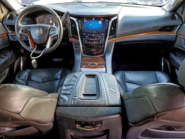 Cadillac Escalade Premium Image 7