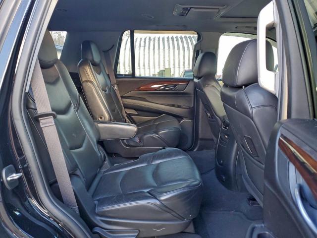 Cadillac Escalade Premium Image 12