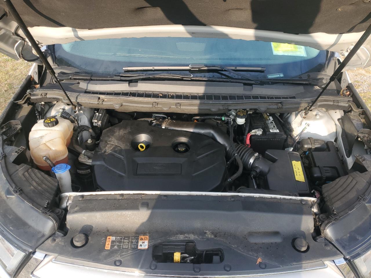 Ford Edge Titanium Image 8