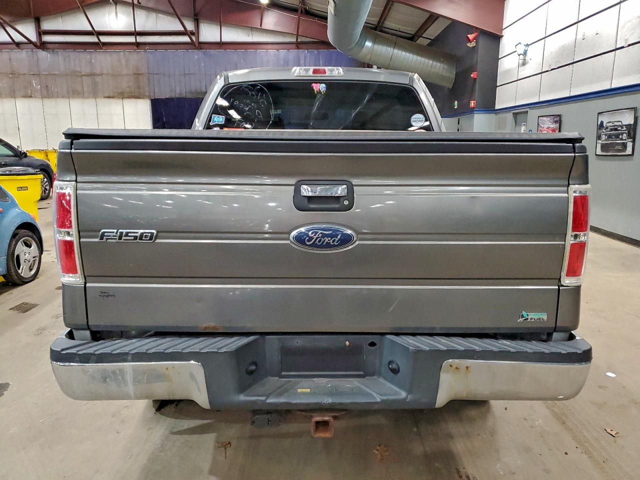 Ford F-150 Supercrew Image 6