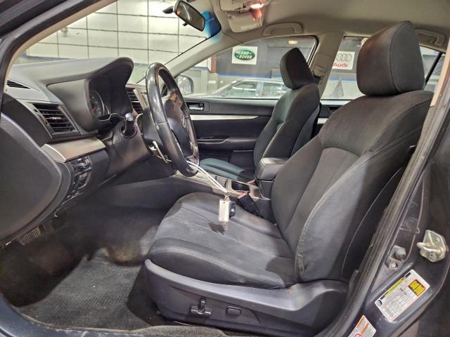 Subaru Legacy 2.5i Premium Image 12