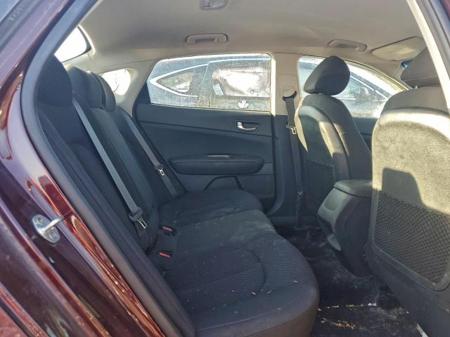 Kia Optima Lx Image 9