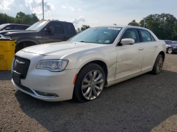  Salvage Chrysler 300