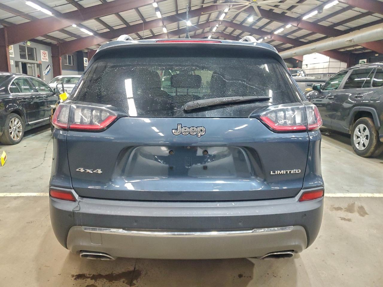 Jeep Grand Cherokee Limited Image 4