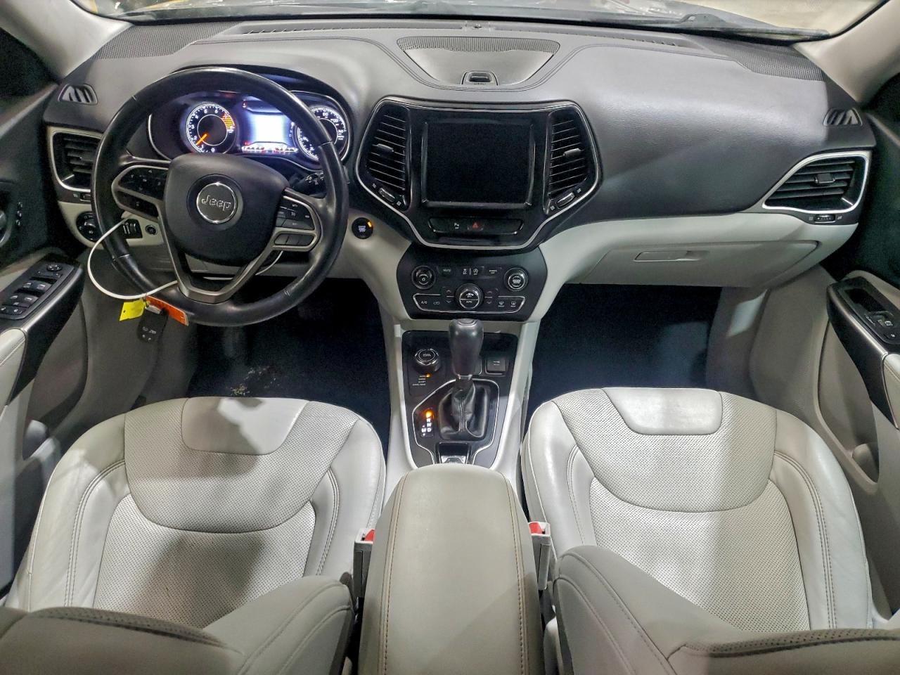 Jeep Grand Cherokee Limited Image 5