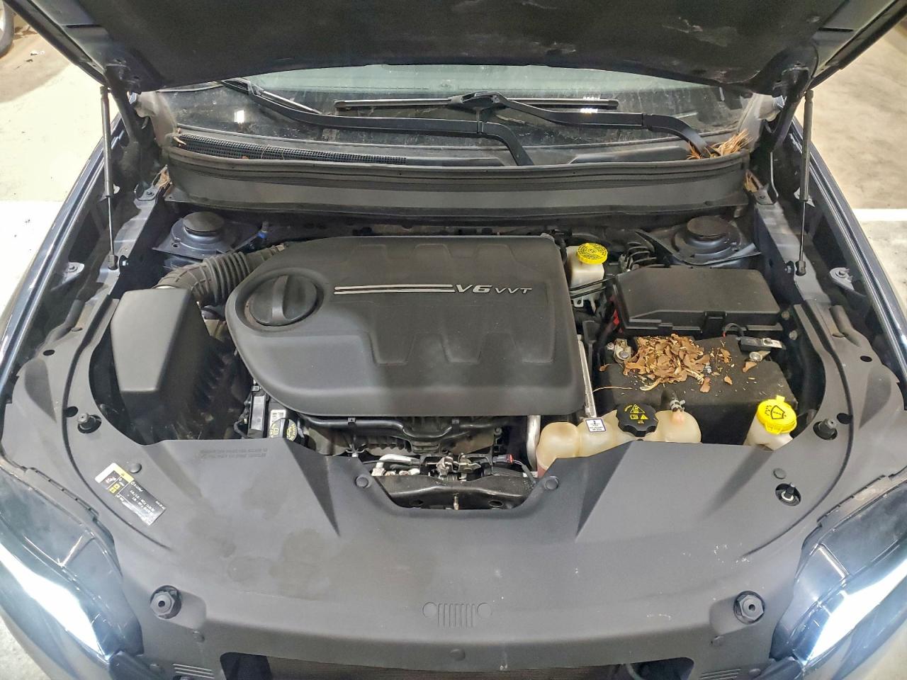 Jeep Grand Cherokee Limited Image 12