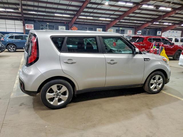 Kia Soul Image 3