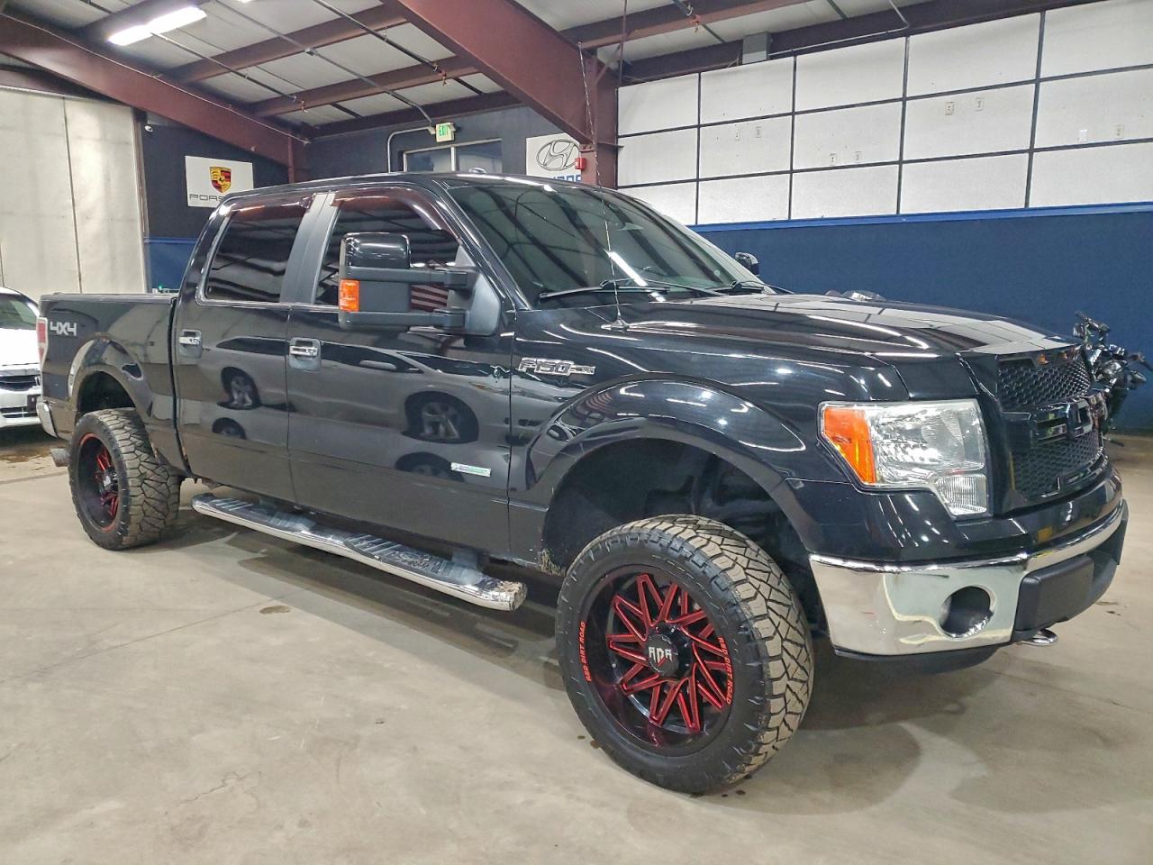 Ford F-150 Supercrew Image 6