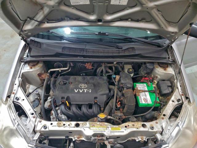 Toyota ECHO Image 11