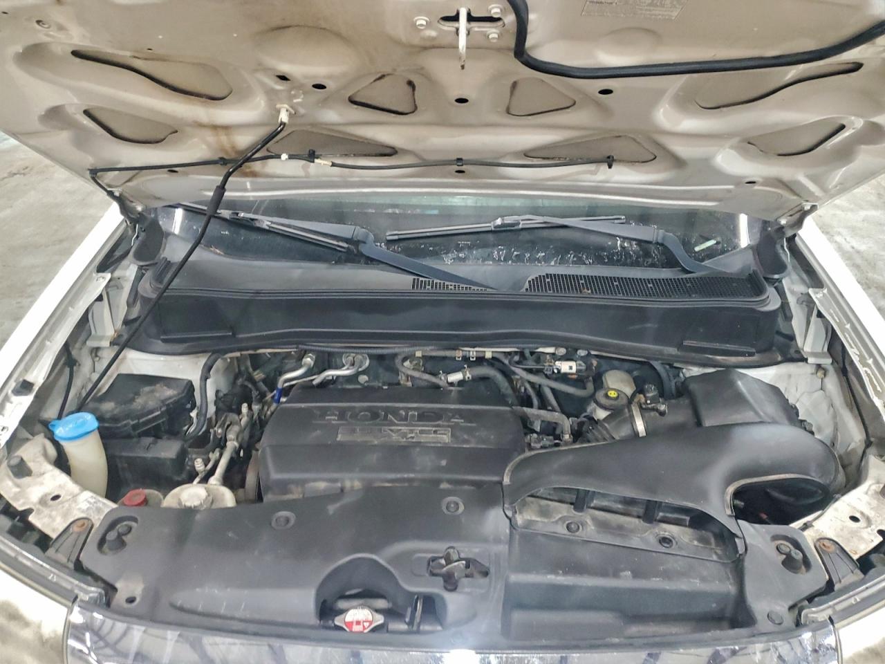 Honda Pilot Touring Image 5