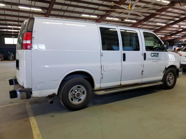 GMC Savana G2500 Image 3