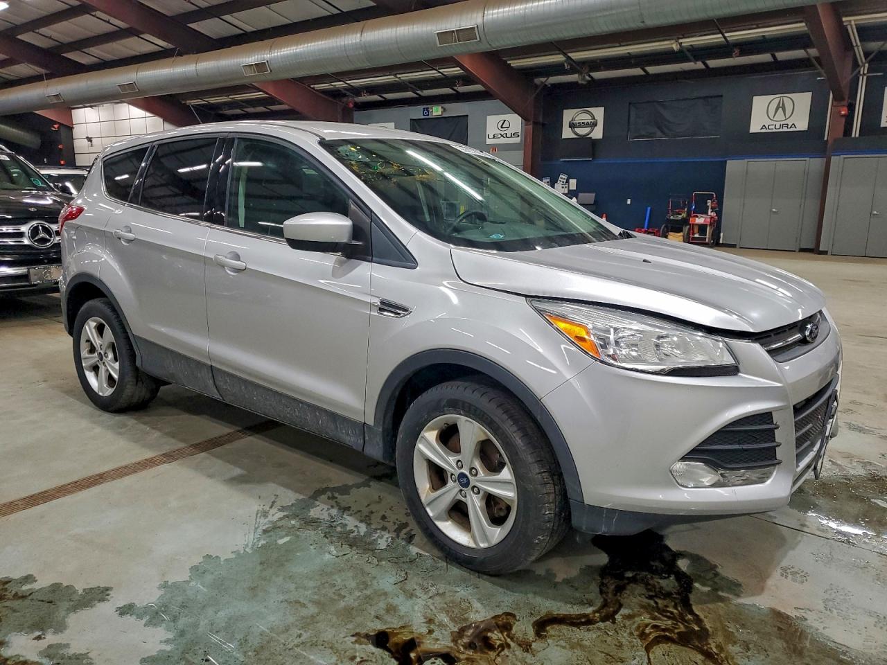 Ford Escape Se Image 12