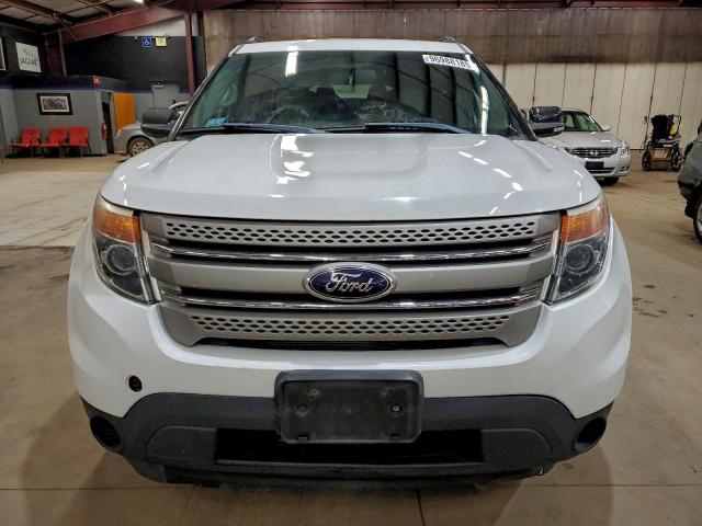 Ford Explorer Image 7