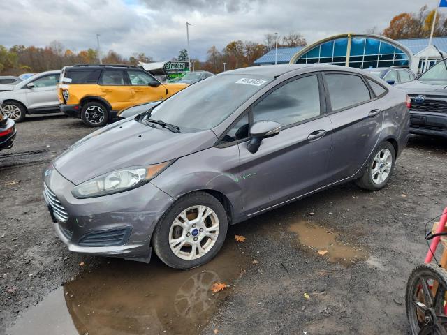  Salvage Ford Fiesta
