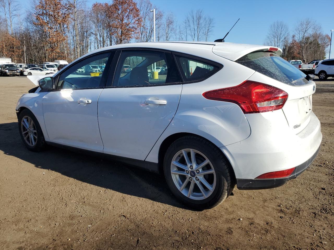 Ford Focus Se Image 10